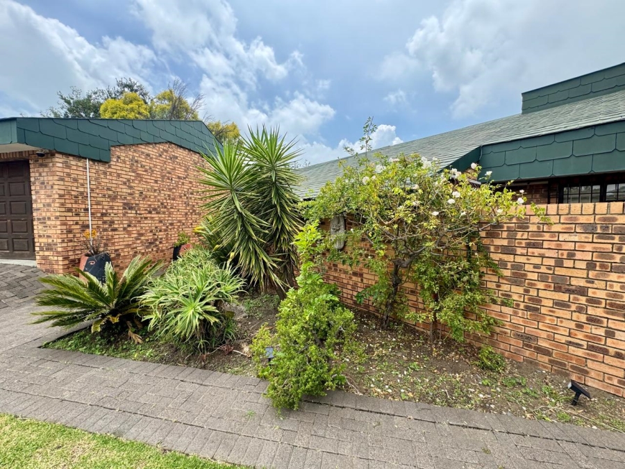 5 Bedroom Property for Sale in Evander Mpumalanga