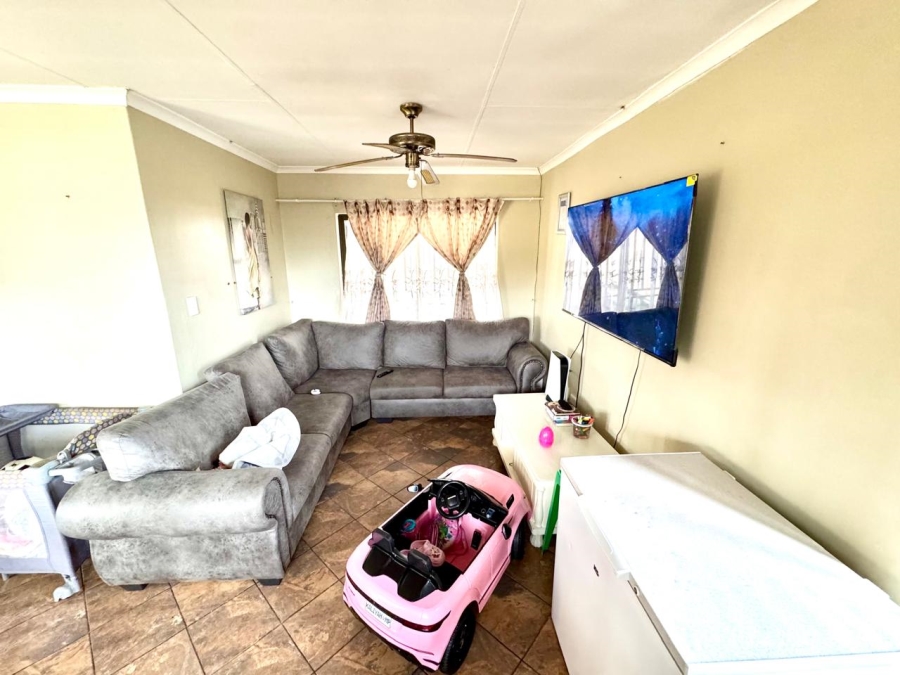 2 Bedroom Property for Sale in Secunda Mpumalanga