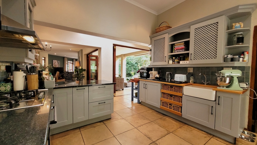 3 Bedroom Property for Sale in Matumi Golf Estate Mpumalanga