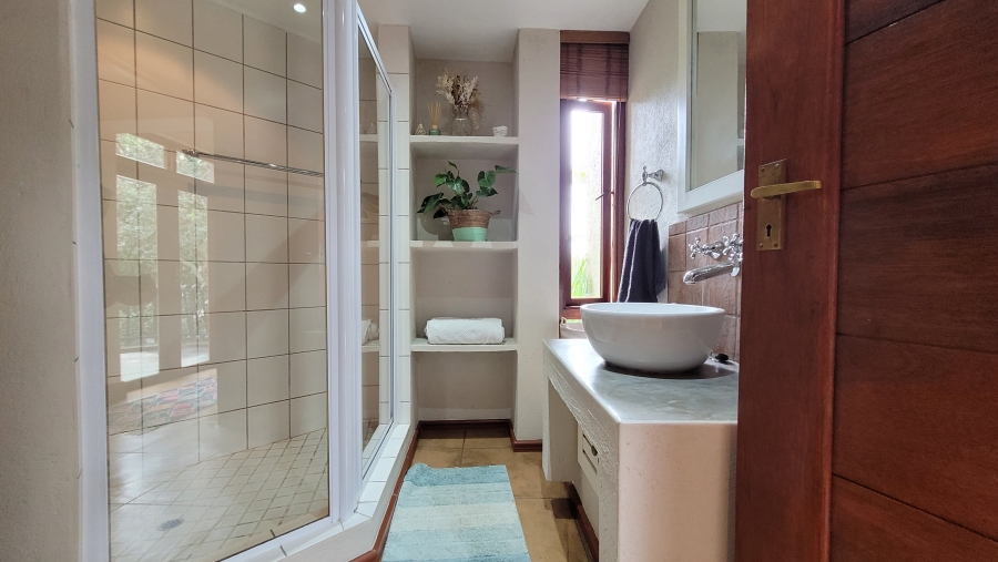 3 Bedroom Property for Sale in Matumi Golf Estate Mpumalanga