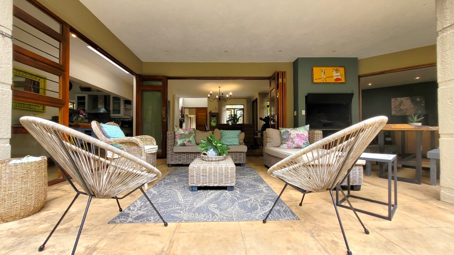 3 Bedroom Property for Sale in Matumi Golf Estate Mpumalanga