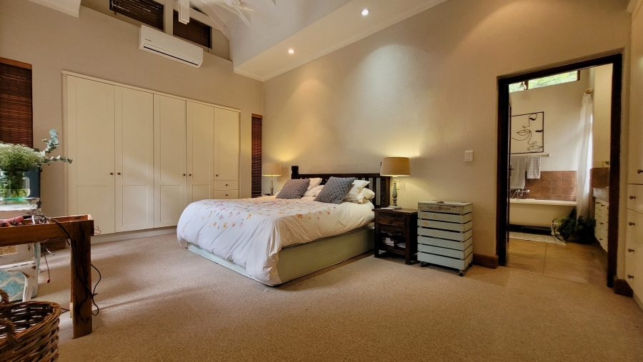 3 Bedroom Property for Sale in Matumi Golf Estate Mpumalanga