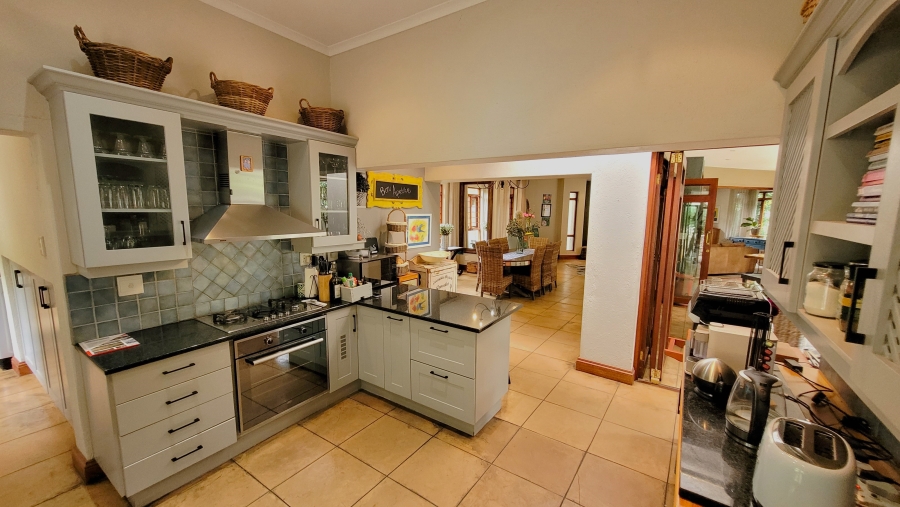 3 Bedroom Property for Sale in Matumi Golf Estate Mpumalanga