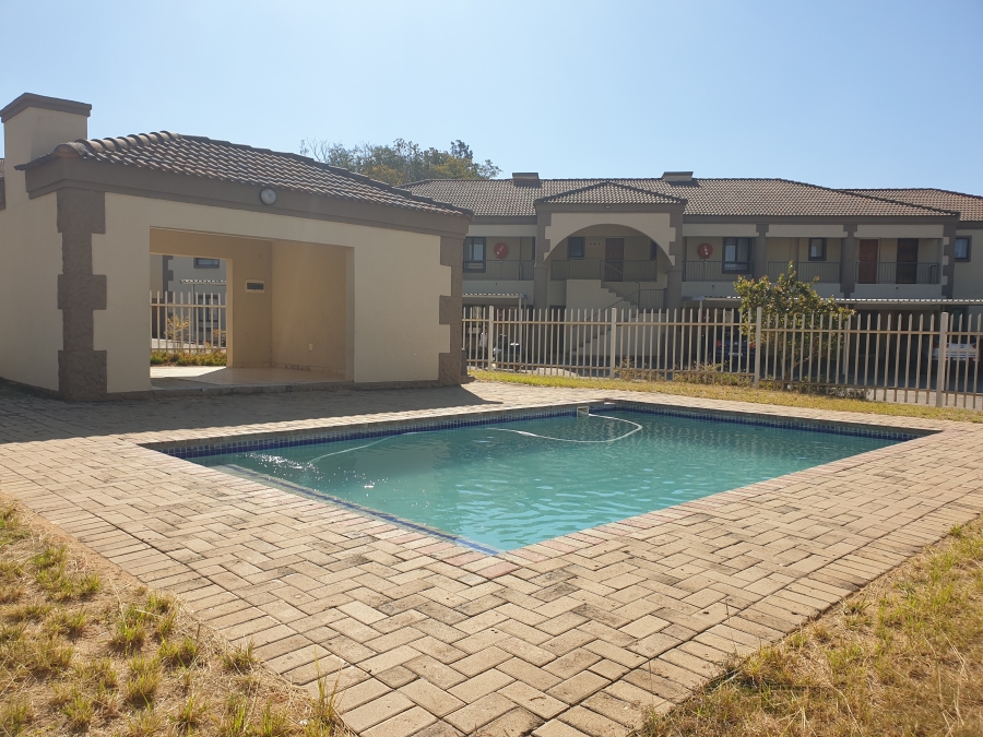 To Let 2 Bedroom Property for Rent in Stonehenge Ext 1 Mpumalanga