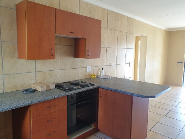 To Let 2 Bedroom Property for Rent in Stonehenge Ext 1 Mpumalanga