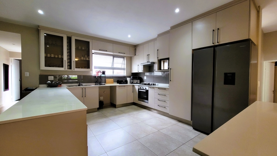 4 Bedroom Property for Sale in Bikki Wes Mpumalanga