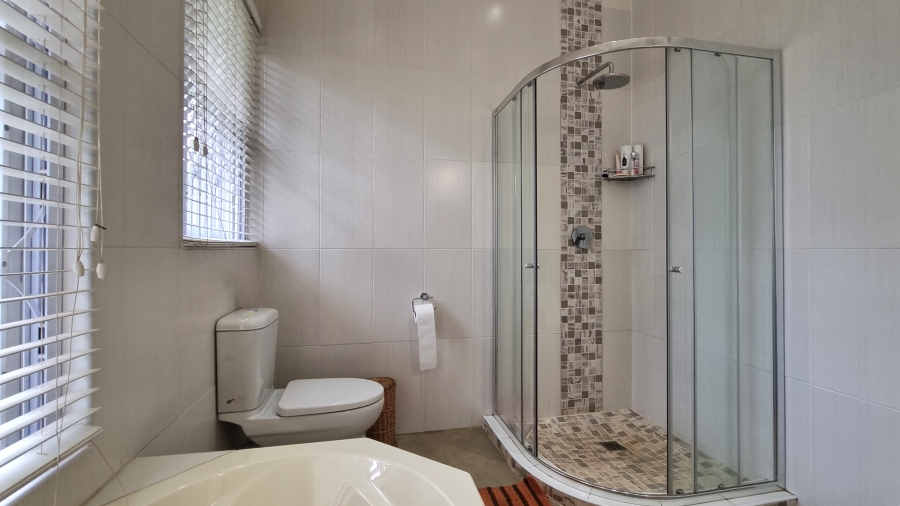 8 Bedroom Property for Sale in Graskop Mpumalanga