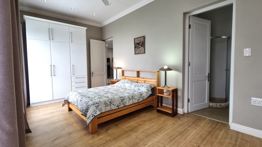 8 Bedroom Property for Sale in Graskop Mpumalanga