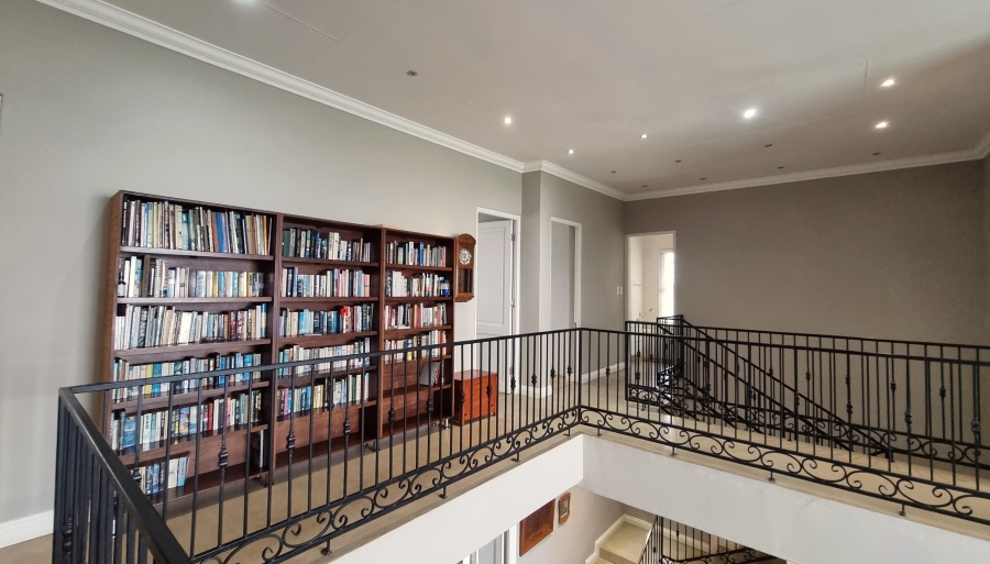 8 Bedroom Property for Sale in Graskop Mpumalanga