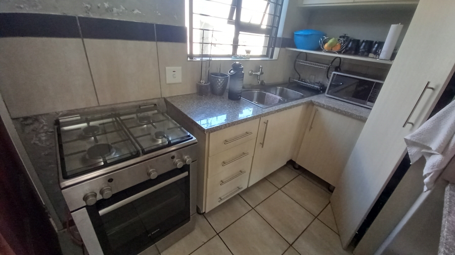 To Let 3 Bedroom Property for Rent in Terra Nova Mpumalanga
