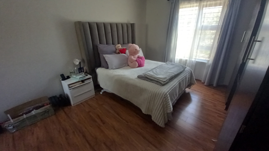 To Let 3 Bedroom Property for Rent in Terra Nova Mpumalanga