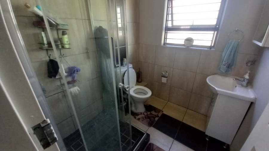 To Let 3 Bedroom Property for Rent in Terra Nova Mpumalanga