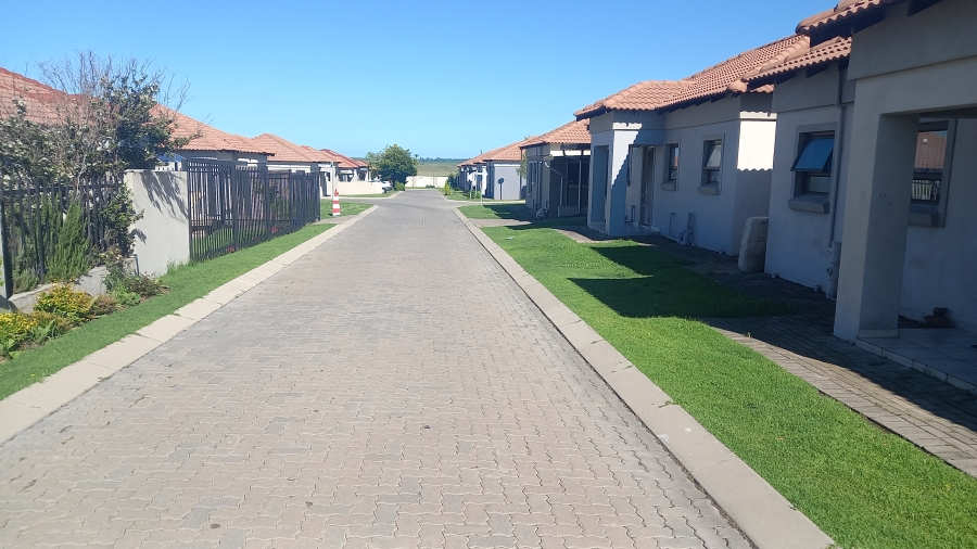 To Let 3 Bedroom Property for Rent in Terra Nova Mpumalanga