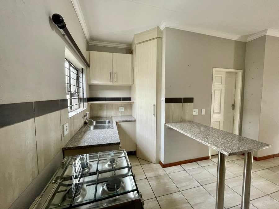 To Let 3 Bedroom Property for Rent in Terra Nova Mpumalanga