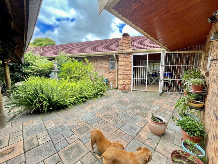 4 Bedroom Property for Sale in Secunda Mpumalanga