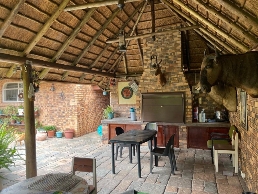 4 Bedroom Property for Sale in Secunda Mpumalanga