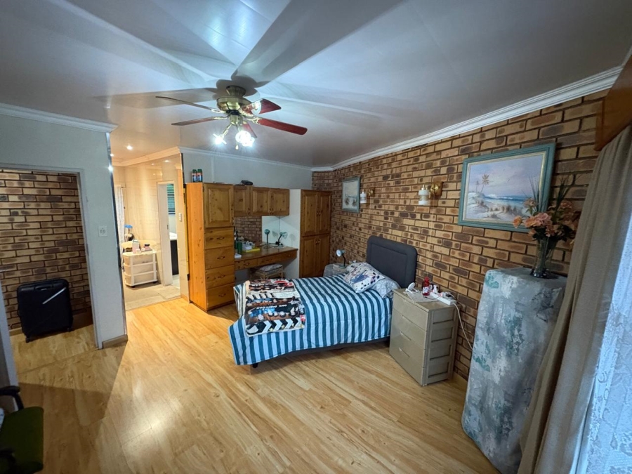 4 Bedroom Property for Sale in Secunda Mpumalanga