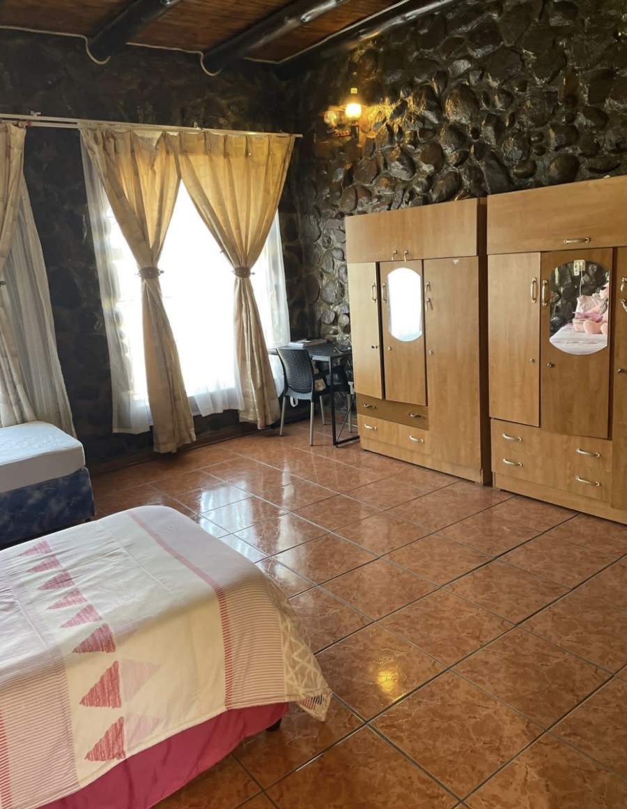 28 Bedroom Property for Sale in Kanyamazane Mpumalanga