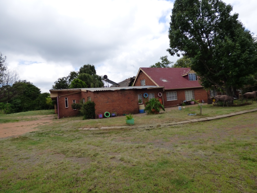 5 Bedroom Property for Sale in Rietkol AH Mpumalanga