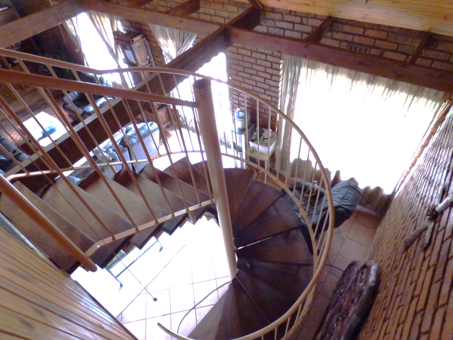 5 Bedroom Property for Sale in Rietkol AH Mpumalanga