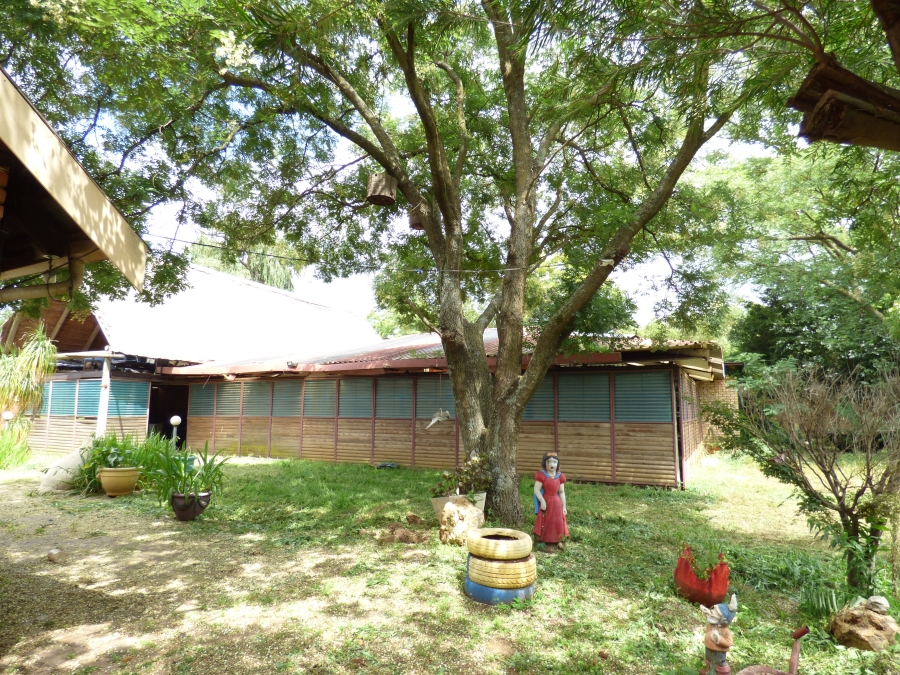 5 Bedroom Property for Sale in Rietkol AH Mpumalanga