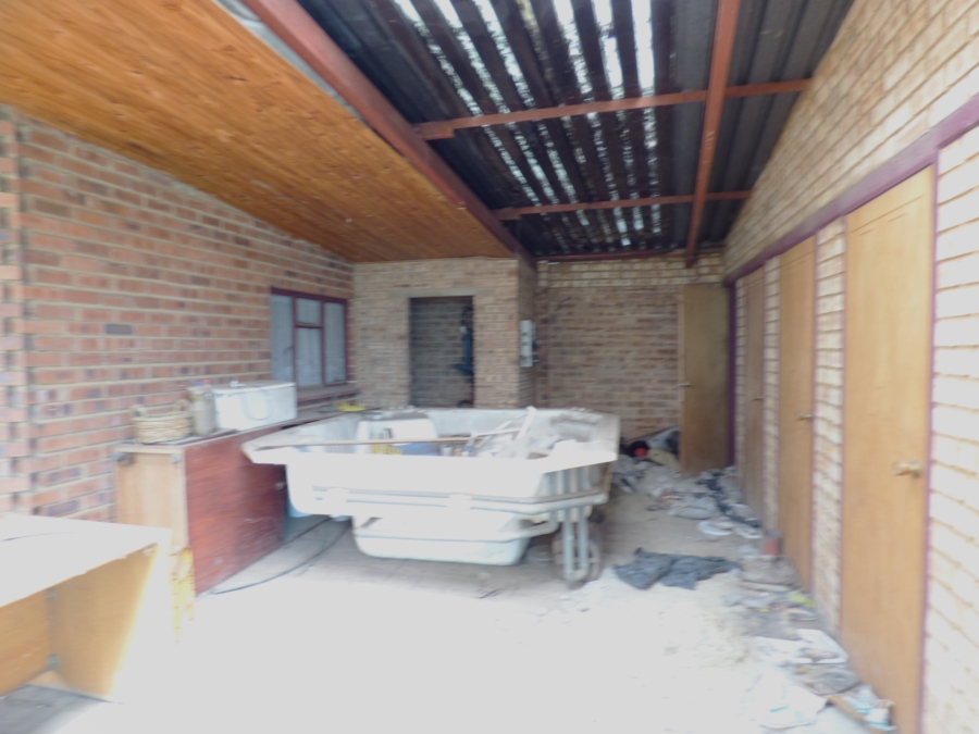 5 Bedroom Property for Sale in Rietkol AH Mpumalanga