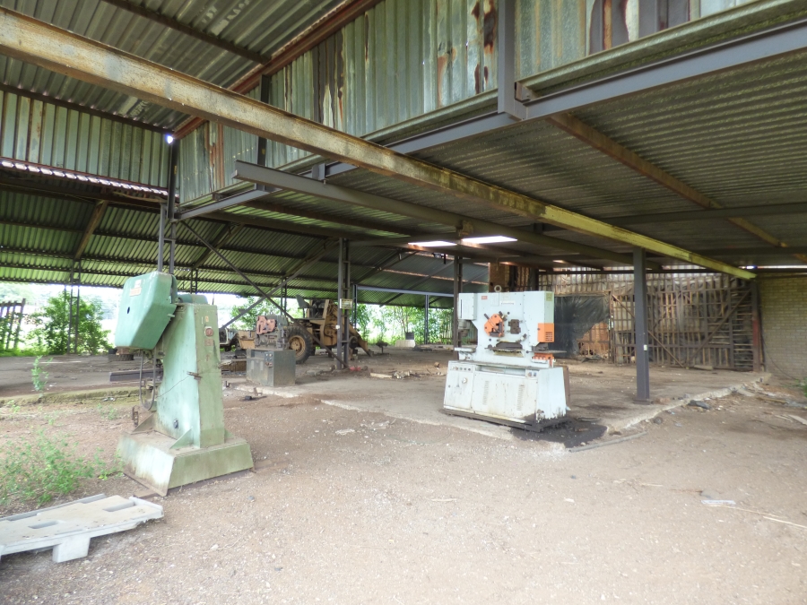 5 Bedroom Property for Sale in Rietkol AH Mpumalanga