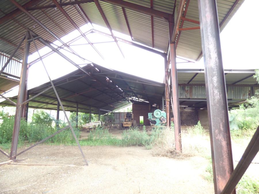 5 Bedroom Property for Sale in Rietkol AH Mpumalanga