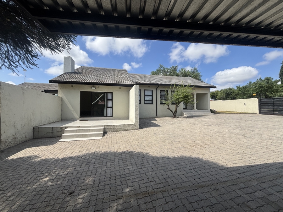 3 Bedroom Property for Sale in Die Heuwel Mpumalanga