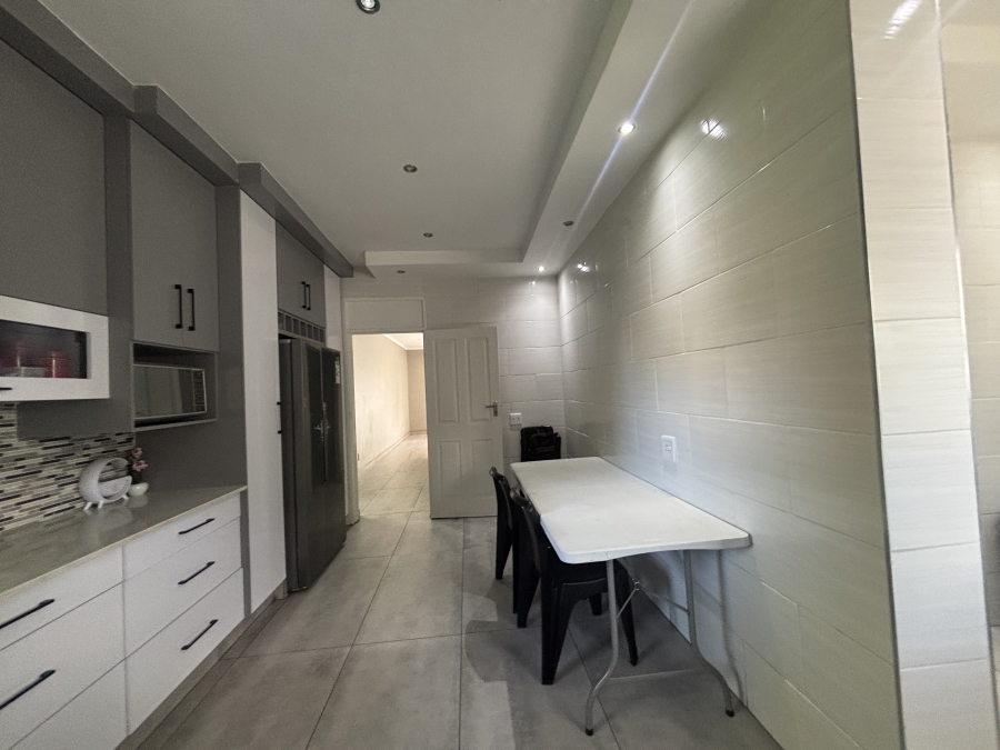 3 Bedroom Property for Sale in Die Heuwel Mpumalanga