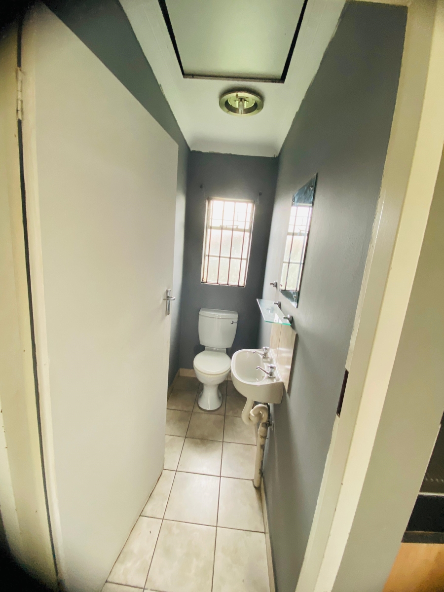 To Let 2 Bedroom Property for Rent in Secunda Mpumalanga