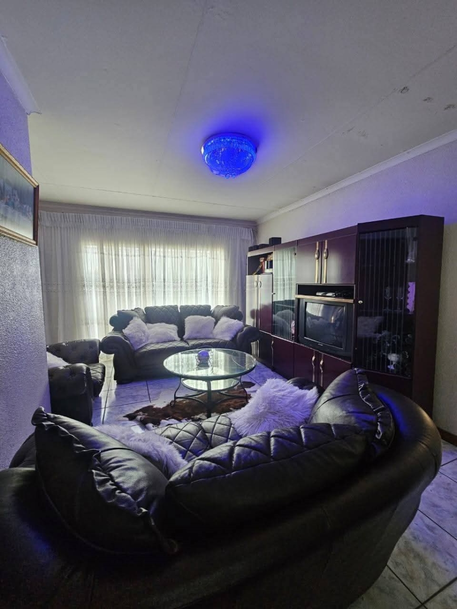 4 Bedroom Property for Sale in Ackerville Mpumalanga