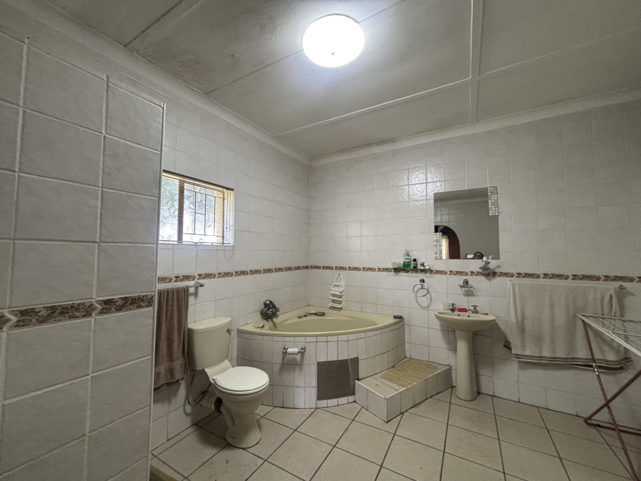 Commercial Property for Sale in Naaupoort Mpumalanga