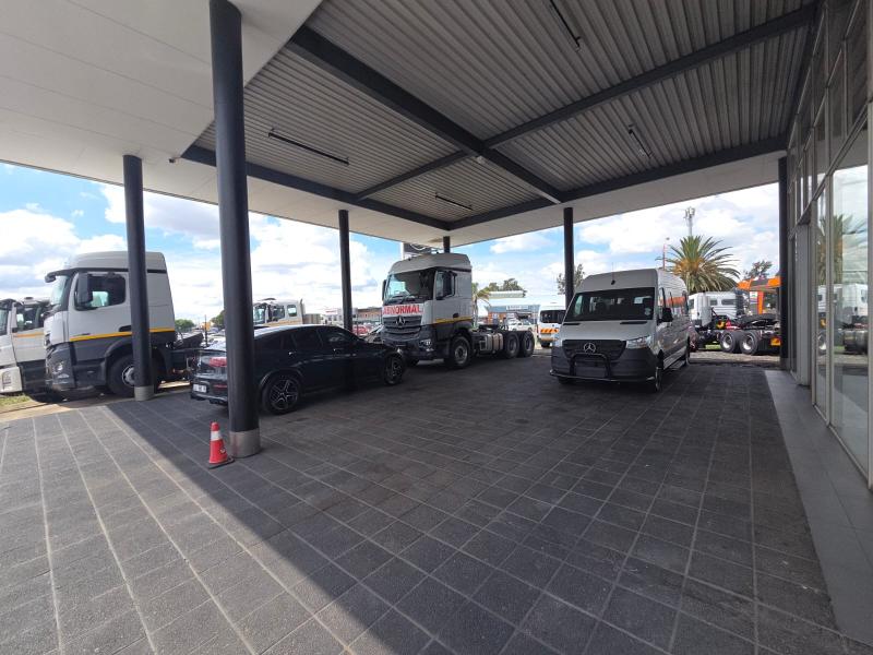 Commercial Property for Sale in Witbank Ext 8 Mpumalanga