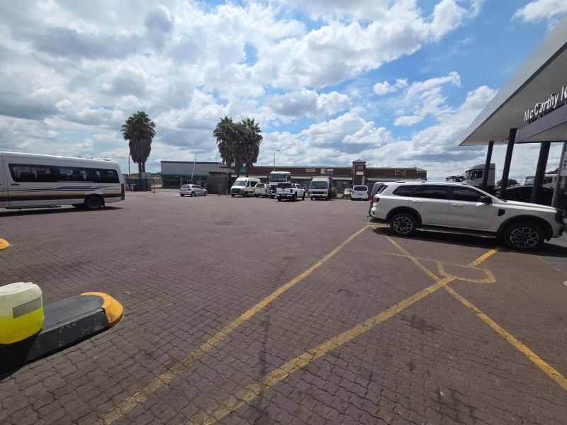 Commercial Property for Sale in Witbank Ext 8 Mpumalanga