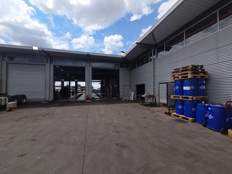 Commercial Property for Sale in Witbank Ext 8 Mpumalanga
