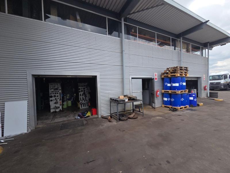 Commercial Property for Sale in Witbank Ext 8 Mpumalanga
