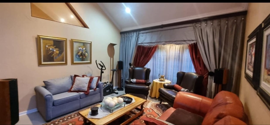 To Let 3 Bedroom Property for Rent in Sunset Park Mpumalanga