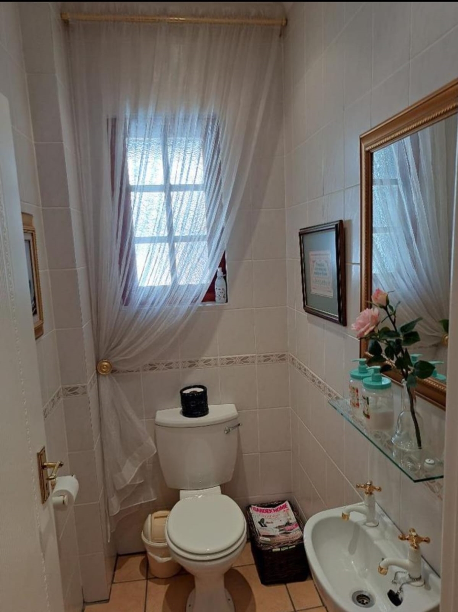 To Let 3 Bedroom Property for Rent in Sunset Park Mpumalanga