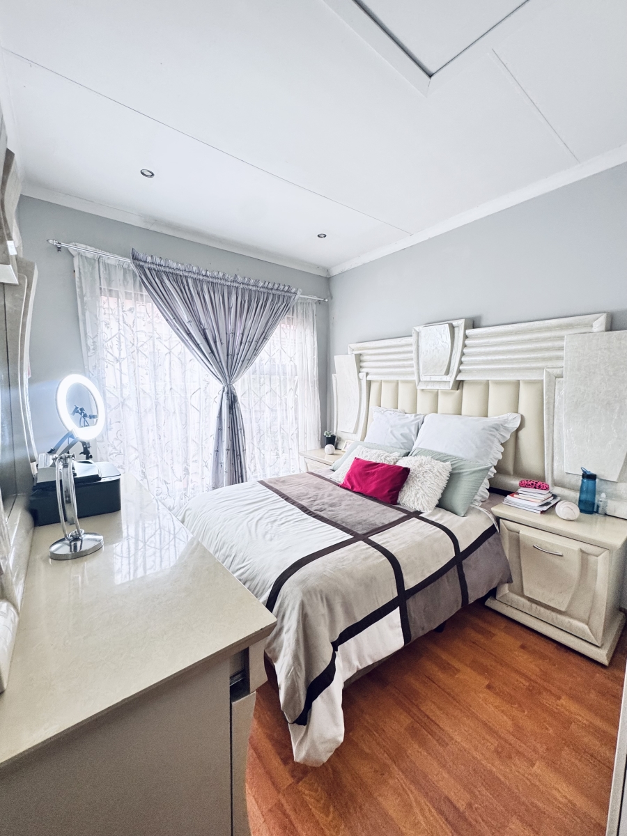 5 Bedroom Property for Sale in Reyno Ridge Mpumalanga