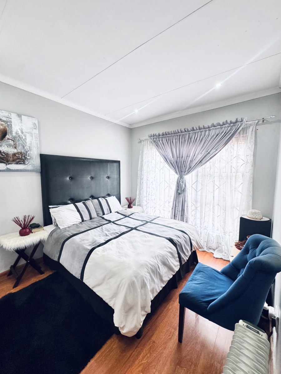 5 Bedroom Property for Sale in Reyno Ridge Mpumalanga