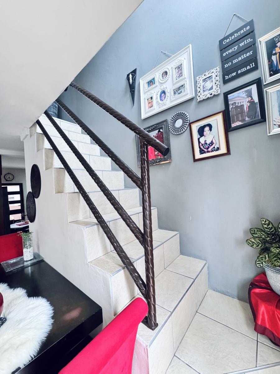 5 Bedroom Property for Sale in Reyno Ridge Mpumalanga