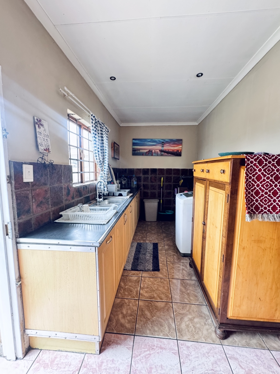 5 Bedroom Property for Sale in Hoeveld Park Mpumalanga