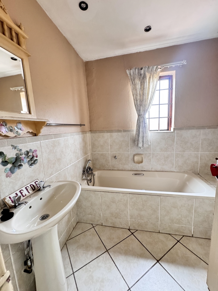 5 Bedroom Property for Sale in Hoeveld Park Mpumalanga