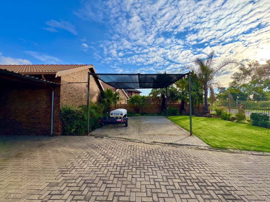 4 Bedroom Property for Sale in Del Judor Ext 4 Mpumalanga