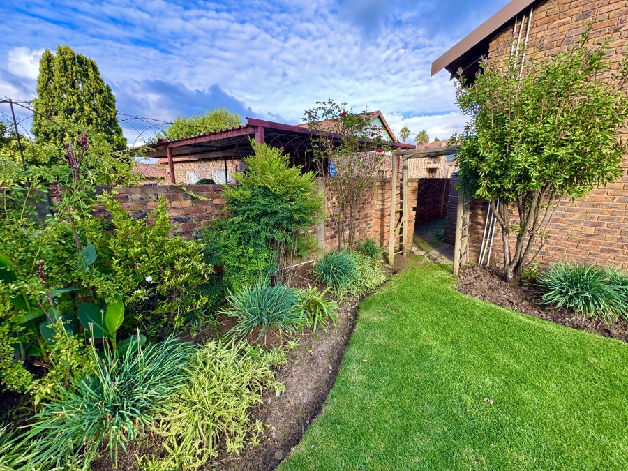 4 Bedroom Property for Sale in Del Judor Ext 4 Mpumalanga