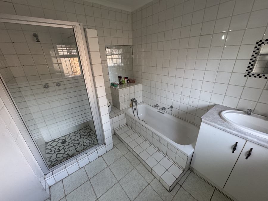 4 Bedroom Property for Sale in Del Judor Ext 4 Mpumalanga