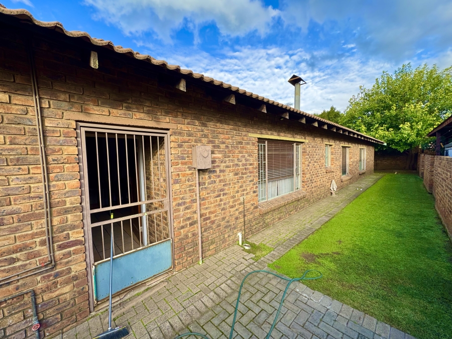 4 Bedroom Property for Sale in Del Judor Ext 4 Mpumalanga