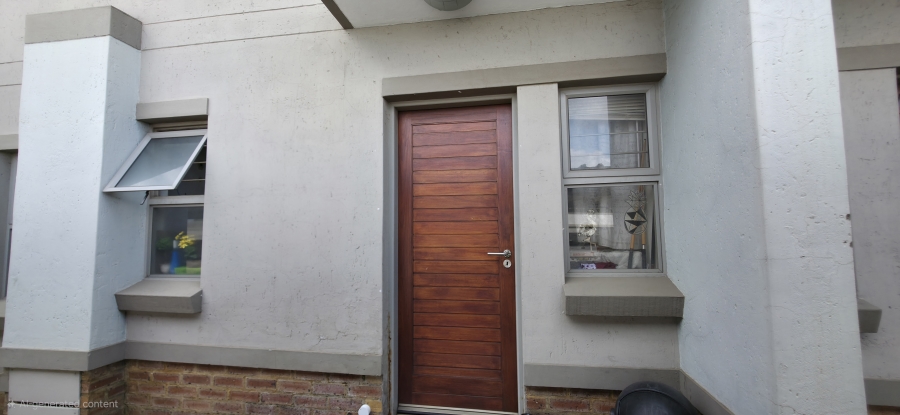 2 Bedroom Property for Sale in Dixon A H Mpumalanga