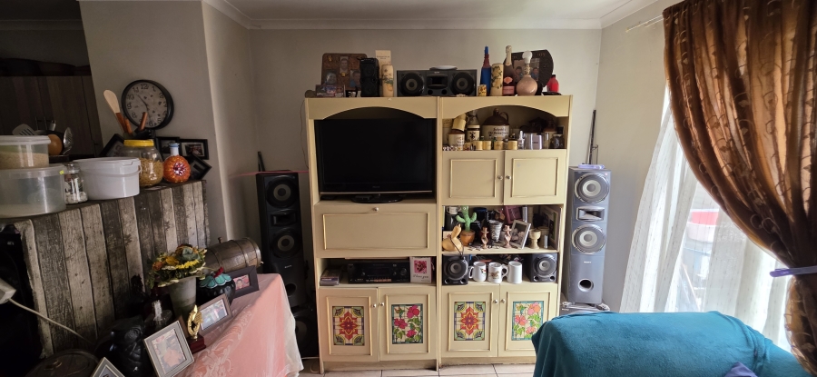 2 Bedroom Property for Sale in Dixon A H Mpumalanga